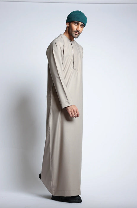 Al Noor E25 Piping Omani Thobe Men - Beige