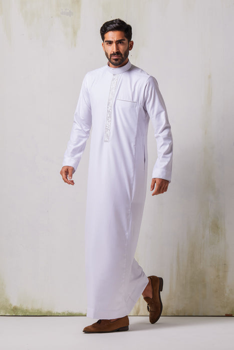 Faris: Al Huruf White/Silver Jubbah