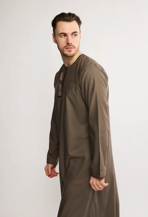 Al Noor R26 - Habeel C4 Brown Omani Thoub