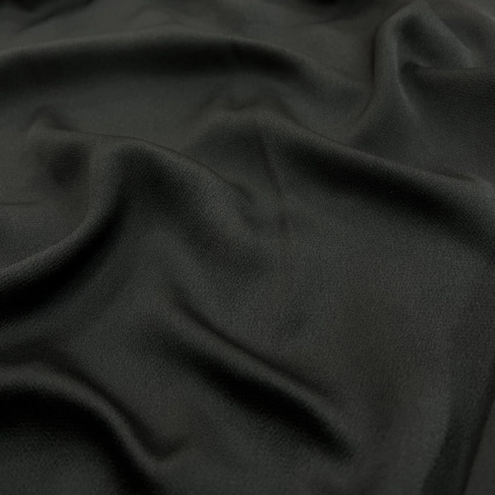 Grain Satin Scarf Black