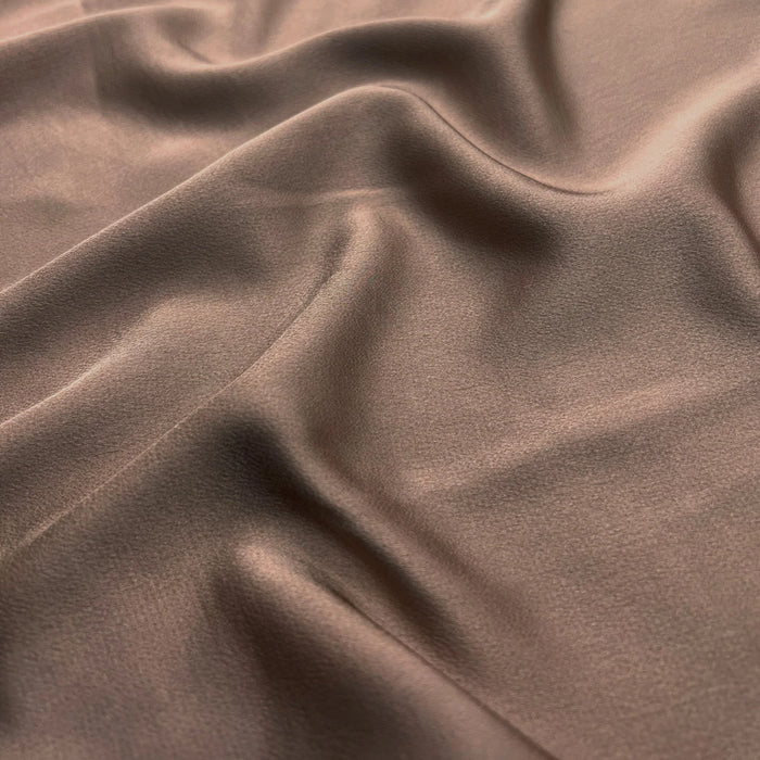 Grain Satin Scarf Light Brown