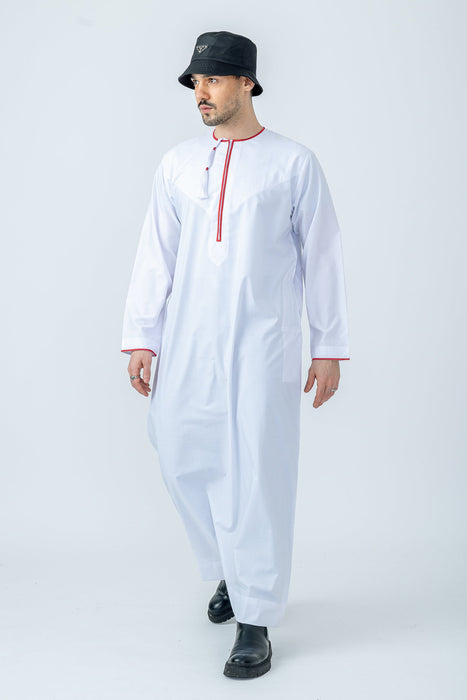 Habeel White/Maroon Omani Thoub