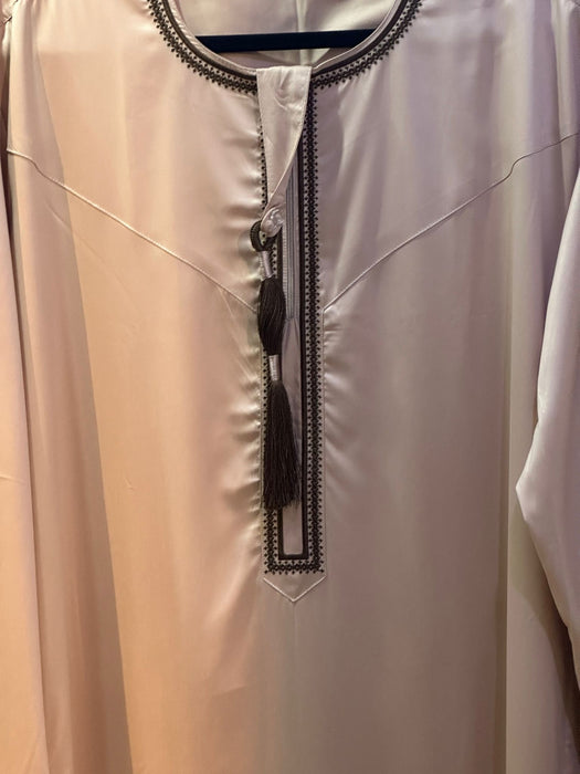 Alif Embroidered Shine Omani Thoub Beige/Brown