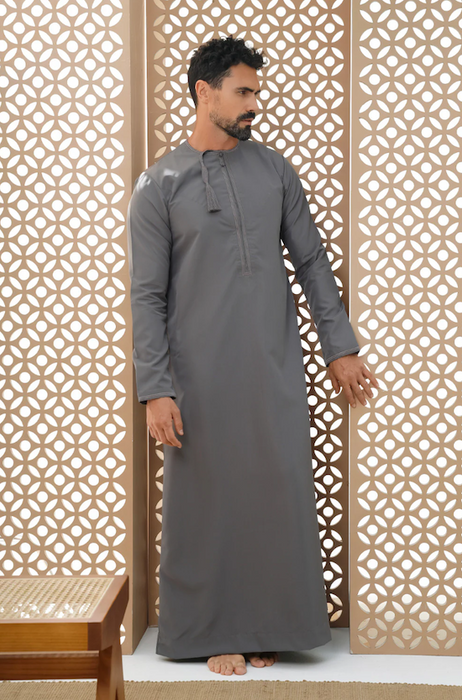 Faris: Omani Charcoal R25