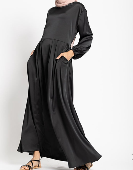 Pleat Satin Black Abaya