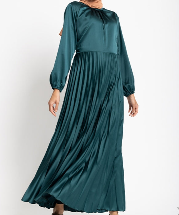 Satin Pleat Maxi Emerald Green