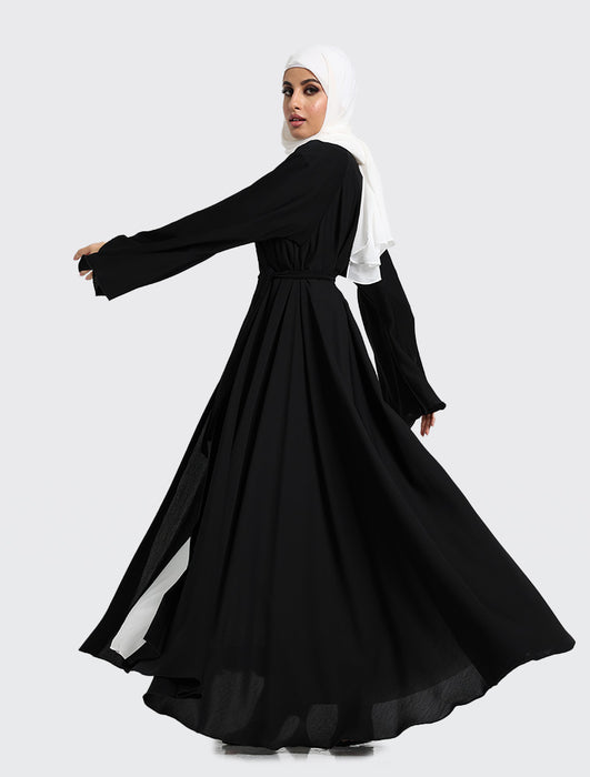 Makeba Abaya Black