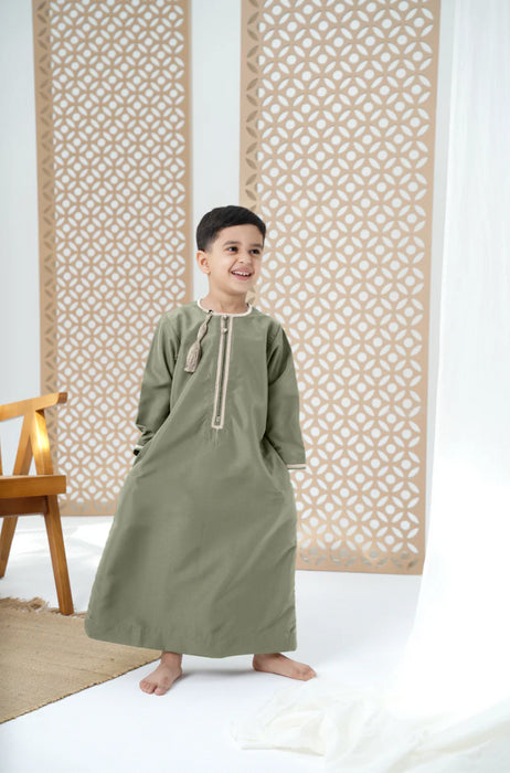 Faris : Omani Olive Thobe Boys