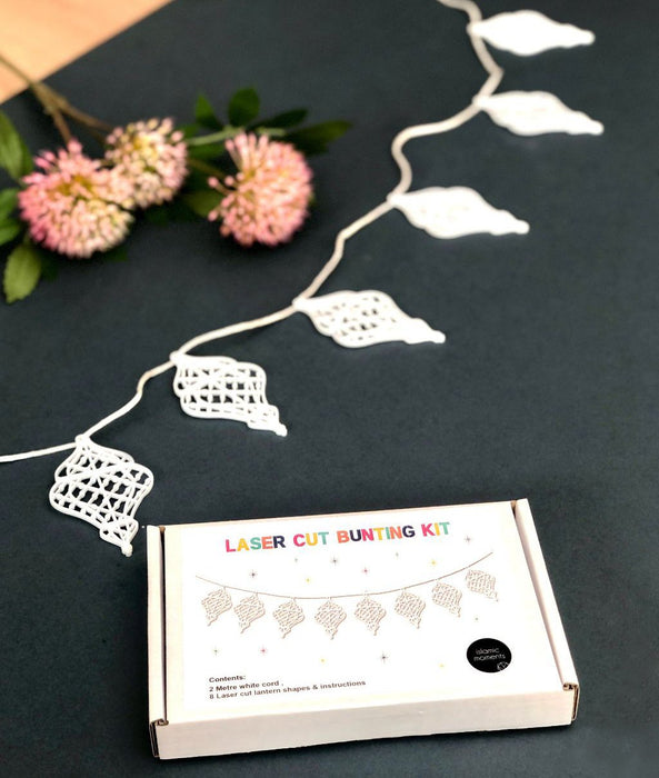 Laser Cut Bunting Kit - Lanterns 8 Piece