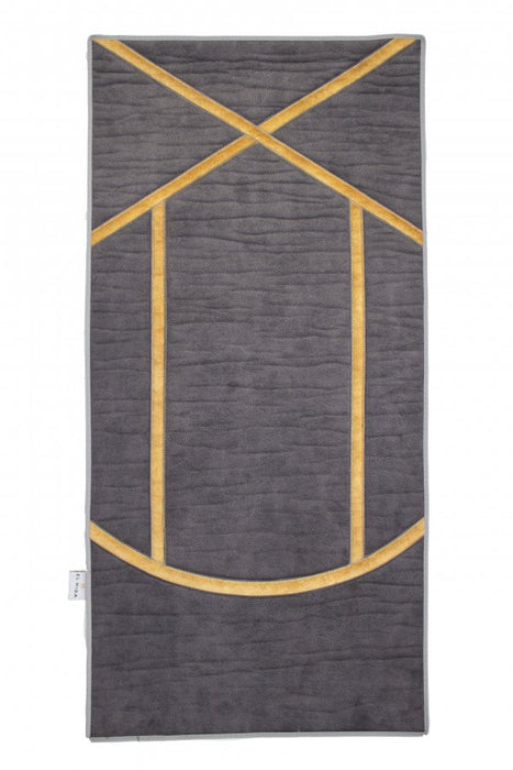 Bedouin Black/Gold Orthopaedics Prayer Rug