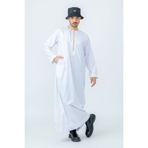 Habeel White/Gold Omani Thoub